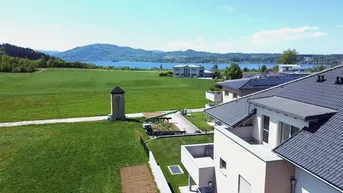 Expose Penthouse mit Aussicht zum Attersee - nur ca. 800 m vom kühlenden Nass entfernt!