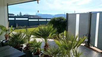 Expose Neuwertiger, moderner Bungalow mit freier Aussicht