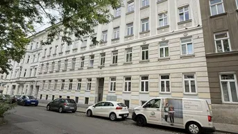Expose Sanierungsbedürftige 2 Zimmerwohnung 400 Meter vom Bahnhof Hernals entfernt (zukünftige U5 Station)