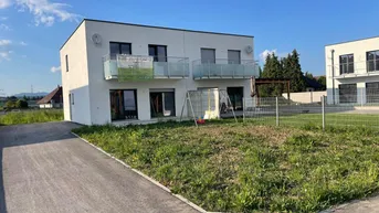 Expose !TOP ANGEBOT! Neubau Doppelhaushälfte mit Carport!
