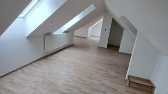 Expose Charmante 5-Zimmer-Maisonette mit Terrasse im Itzling - auch für Studenten als 4er-WG ideal