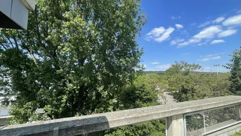 Expose WOHLFÜHL-OASE! Uneinsehbare, ganztägig sonnige Dachterrasse! Traumhafter Grün-/Fernblick! Offener, moderner Grundriss!