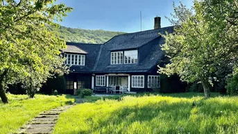 Expose LANDHAUS MIT PARK, WALD UND BADESEE /// 30 MINUTEN VON DER OPER