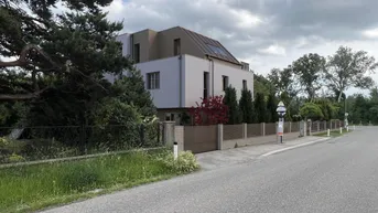 Expose Schlüsselfertig! Top modernes Eckreihenhaus in bester Lage beim Schillerwasser! Deckenkühlung, Photovoltaik und Smart Home System inklusive!