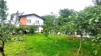 Expose Einfamilienhaus: 2 mal 100qm Wohnfläche mit Grünblick &amp; Garten in Ruhelage