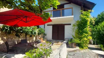 Expose 190m² WFL mit 2 Wohneinheiten + 300m² Garten + 90m² Stadl + 115m² Lagerräume