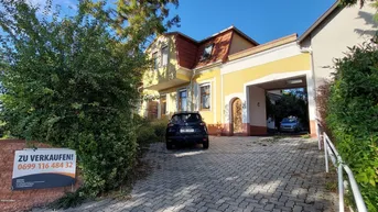 Expose Beste Lage Neusiedl am See: 3 Terrassen, 10 Zimmer, 230m² Wohnfläche, Garten &amp; Seeblick