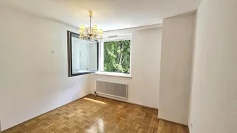 Expose NÄHE AUER-WELSBACH-PARK: Durch Umbau 2 Schlafzimmer möglich - Ruhelage!