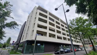 Expose Schöne Neubauwohnung mit Balkon im neuen Stadtteil West Side Living - Top 66