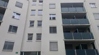 Expose Moderne Traumwohnung mit Balkon, Garage und Top-Ausstattung in zentraler Lage - jetzt mieten!