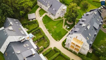 Expose Provisionsfrei - Wohnen im Grünen - Gut aufgeteilte 3 Zimmerwohnung mit Balkon