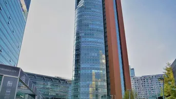 Expose Andromeda-Tower