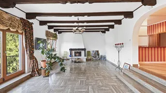 Expose Fernblick /// Großfamilienvilla mit Pool, Sauna, Garten in exklusiver Ausstattung
