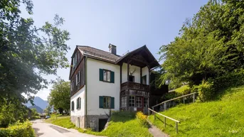 Expose Seltene Gelegenheit! Traditionelles Haus oberhalb des Grundlsees mit bezauberndem Seeblick
