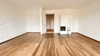 Expose Helle Dachgeschoss Maisonette mit Terrasse Nähe Naschmarkt