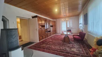 Expose Charmantes Einfamilienhaus mit Pool