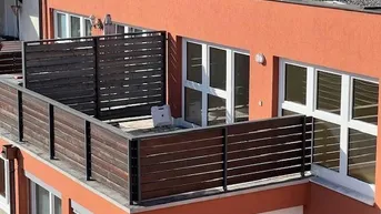Expose Helle 2-Zimmer-Dachgeschosswohnung mit hofseitiger Terrasse und Garagenplatz