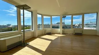 Expose Klimatisiertes 280 m² Penthouse-Büro mit traumhafter Dachterrasse