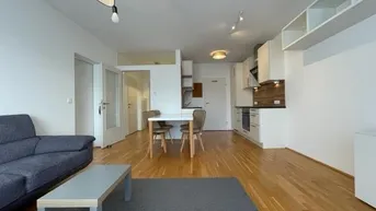 Expose Hochwertige 2-Zimmer-Wohnung mit Terrasse, Loggia, Eigengarten &amp; Einzelgarage