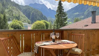 Expose Dachgeschosswohnung mit Bergblick im Zillertal