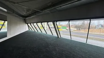 Expose Moderne Geschäftsfläche mit bester SICHTBARKEIT - direkt am Autobahnzubringer Graz-Ost