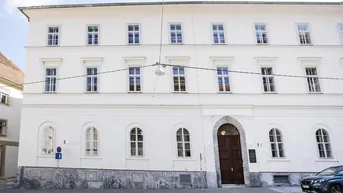 Expose Repräsentativer Altbau am Schlossberg