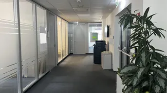 Expose Moderne Büros mit Dachterrasse und bestem Blick