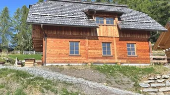 Expose LUXUS-CHALET mit herrlichem Panoramablick - PROVISIONSFREI