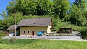 Expose NEUER PREIS! Zweifamilienhaus Nähe Villach