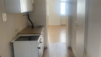 Expose Renovierungsbedürftiges Altbauarpartment 31m² in Toplage 1090 Wien !