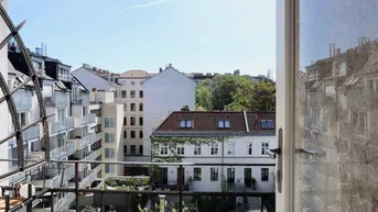 Expose Südseitiger Altbau im 4. Liftstock mit Balkon in Hofruhelage!