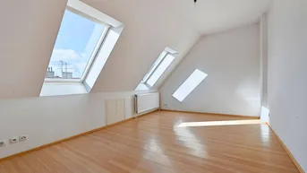 Expose Altbaujuwel in bester Stadtlage - Schöne Dachgeschosswohnung - Nähe Mariahilfer Straße