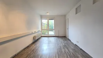 Expose Mehrere freie Flächen in Bürogebäude nächst Triester Straße!