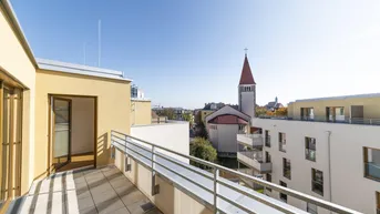 Expose 3-Zimmer-Erstbezug in Toplage! Offene Wohnküche | Traumhafte Terrasse mit Fernblick | Hochwertige Ausgestaltung