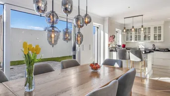 Expose Architektenhaus mit genialem Stadtgarten | 5 Zimmer | 2 Autostellplätze | Privatsphäre