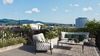 Geräumige Dachterrasse mit Sitzgelegenheiten und weitem Blick über die Stadt und Berge.