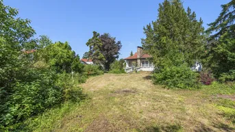 Expose Wunderschöner Eckgrund mit Bungalow in Felixdorf | Ruhige Lage | Sanierungsbedürftig | Ausbaupotenzial