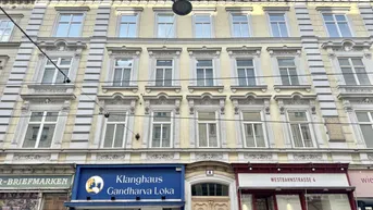 Expose Toplage bei Neubaugasse und Mariahilfer Straße! Sanierungsbedürftiger 3-Zimmer-Altbau im 2. Stock