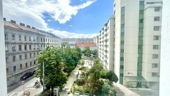 Expose Erstbezug: sanierte Wohnung mit Parkblick!