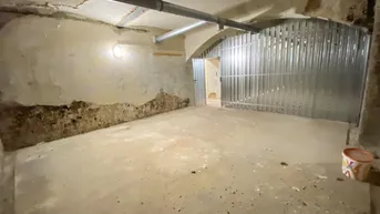 Expose KELLER-LAGERFLÄCHE - NÄHE NEUBAUGASSE