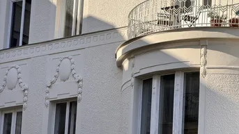 Expose GROSSZÜGIGE ALTBAUWOHNUNG IN WUNDERSCHÖNEM HAUS NAHE DER DÖBLINGER HAUPTSTRASSE