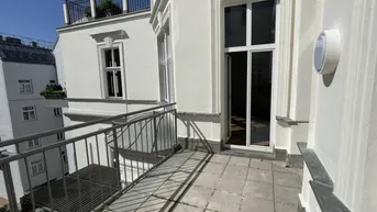 Expose SCHÖNE ALTBAUMIETE MIT TERRASSE, GRÜNBLICK, RUHELAGE