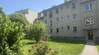 Expose SCHÖNE GARCONNIERE MIT SÜDSEITIGEM BLICK INS GRÜNE