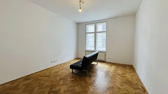 Expose ALTBAUWOHNUNG NÄHE FRANZÖSISCHE SCHULE
