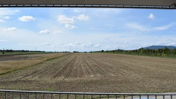 Expose Sofortbezug, großzügige neue 2 Zimmer mit 14m² Loggia, Ruhelage und Schneebergblick, Vösendorf