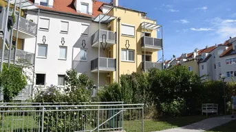 Expose Traumhafte, neuwertige und ruhige 2 Zimmerwohnung mit Balkon und Garage in Mödling