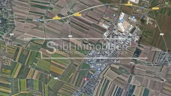 Expose 10.430m² Nur €220/m,² Betriebsgebiet , 80% Bebauungsdichte, Bauklasse II ,nähe Wien