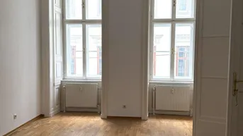 Expose Charmante Altbauwohnung mit Balkon und Wintergarten