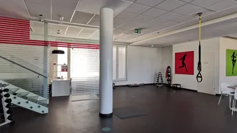 Expose Großzügiges Geschäft/Praxis/Büro/Sportstudio in bester Lage von Villach!