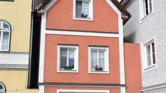 Expose Interessant für Anleger: Wohnhaus in zentraler Lage